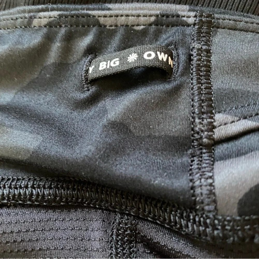 Athleta Girl Swing Skort Camo Lux - Picture 7 of 9